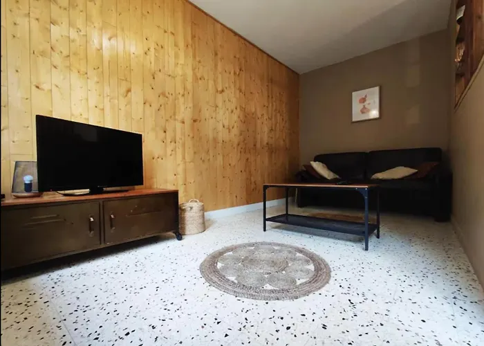 Les Hortensias - Parking - Exterieur - Wifi Nyaraló *